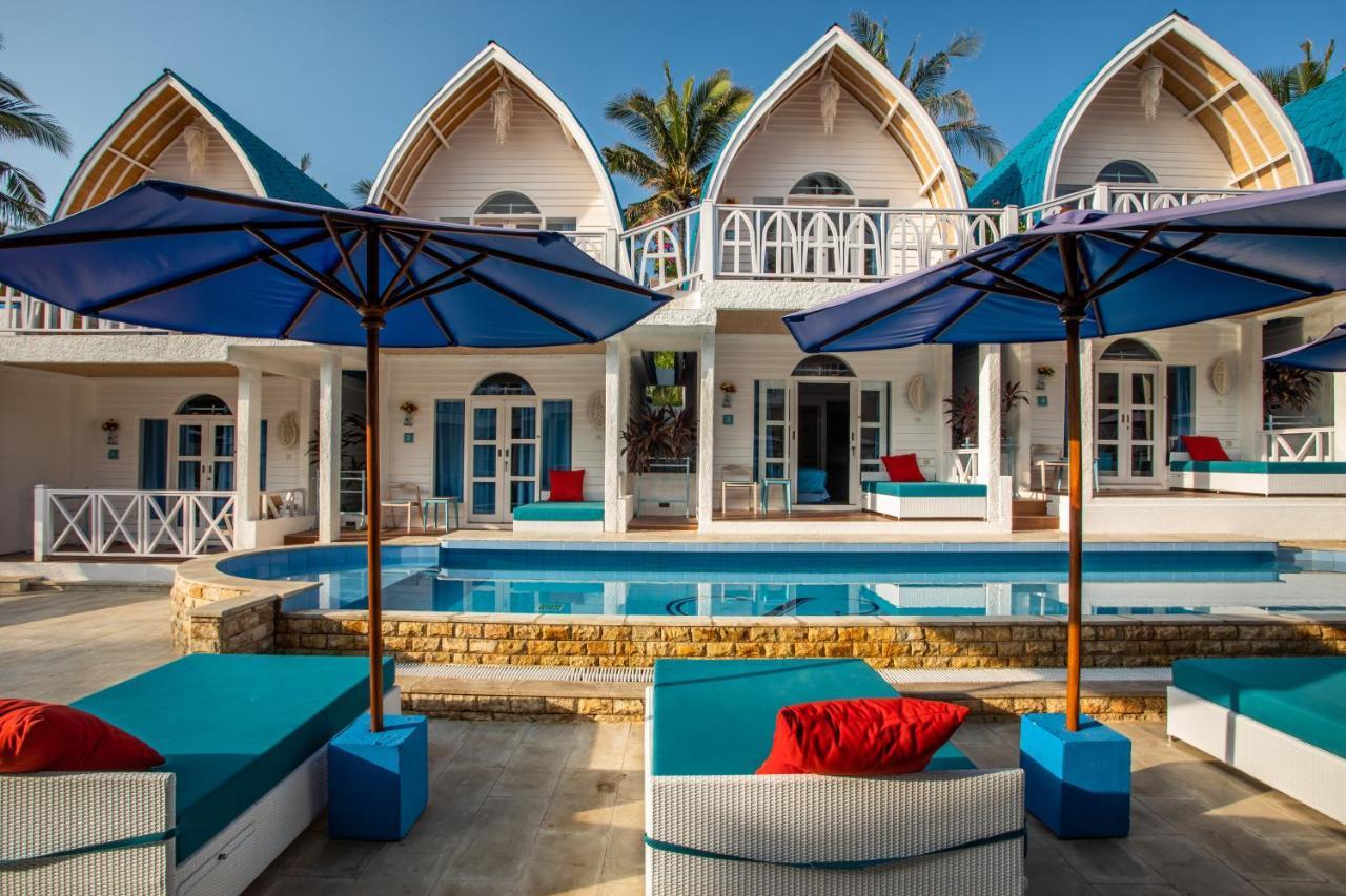 Santorini Beach Resort Gili Trawangan Luaran gambar