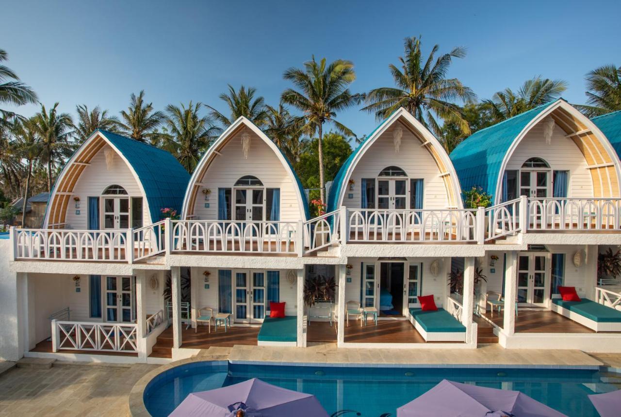 Santorini Beach Resort Gili Trawangan Luaran gambar